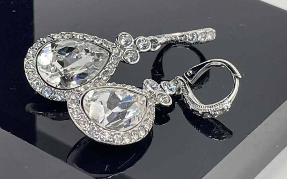 Givenchy Crystal Teardrop Dangle Earrings Silver Tone Rhinestone Leverback Authe